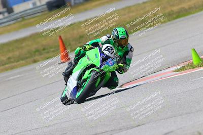 media/Apr-23-2022-Fastrack Riders (Sat) [[cb2d6ae73d]]/LEVEL 4/1PM TURN 6 OUTSIDE/